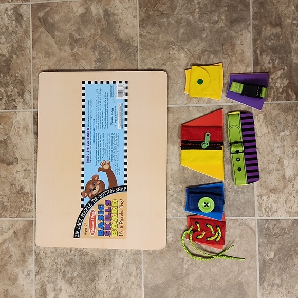 Melissa & Doug Basic Skills Puzzle Board - Picture 3 of 3